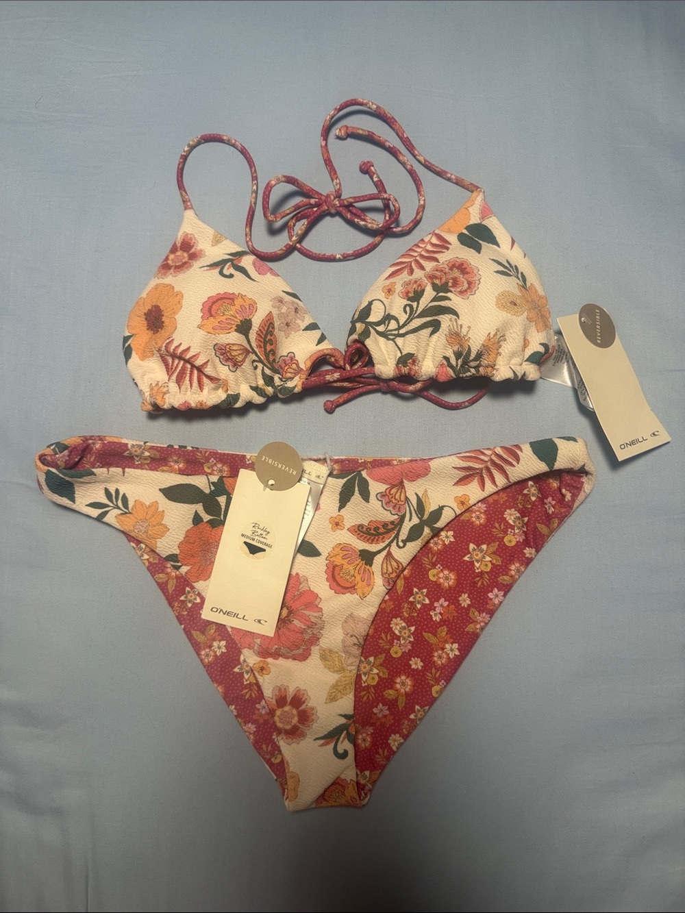 BNWT O'Neill Floral Reversible, Triangle Bikini Set, sz M
